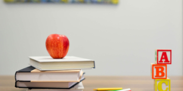 Apple on books