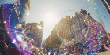 Daytime bubbles