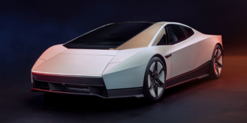 Debut Spektakuler Tesla Roadster Terbaru di Texas, Pamerkan Kemampuan Melayang Berkat Teknologi Roket SpaceX