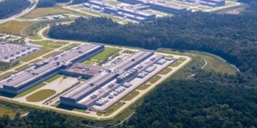 Warga Pennsylvania Kompak Tolak Uang Suap Rp156 Juta dari Pengembang, Proyek Pembangunan Pusat Data AI Amazon Tuai Penolakan Keras